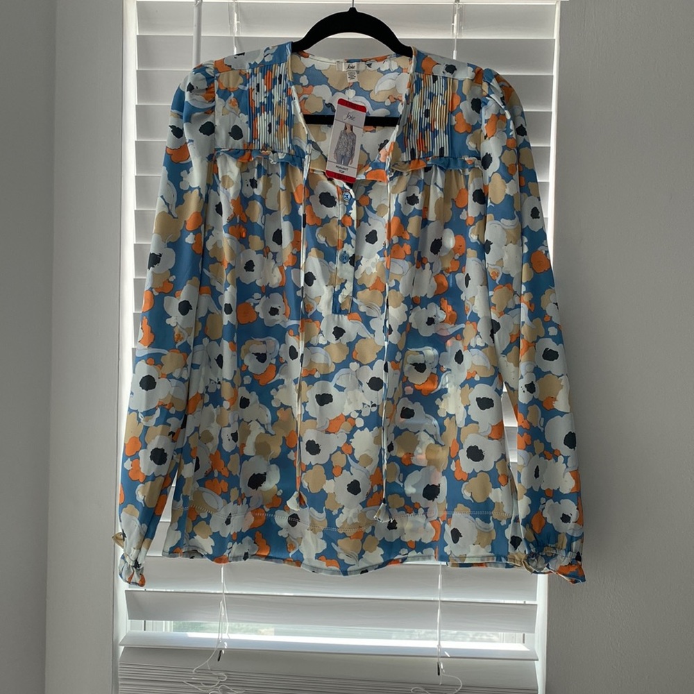 NWT Joie floral fields peasant top. Size x-small